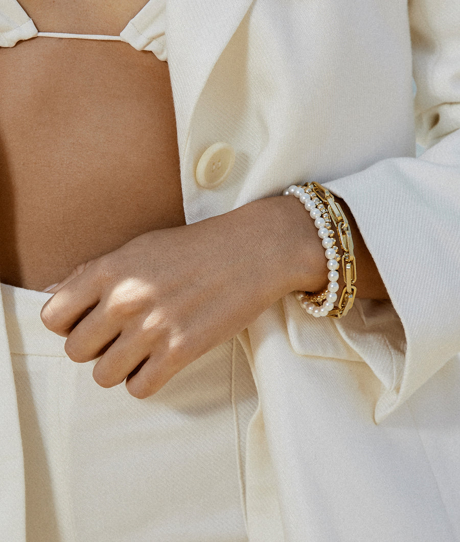 Alexandria Pearl Stretch Gold Bracelet Set