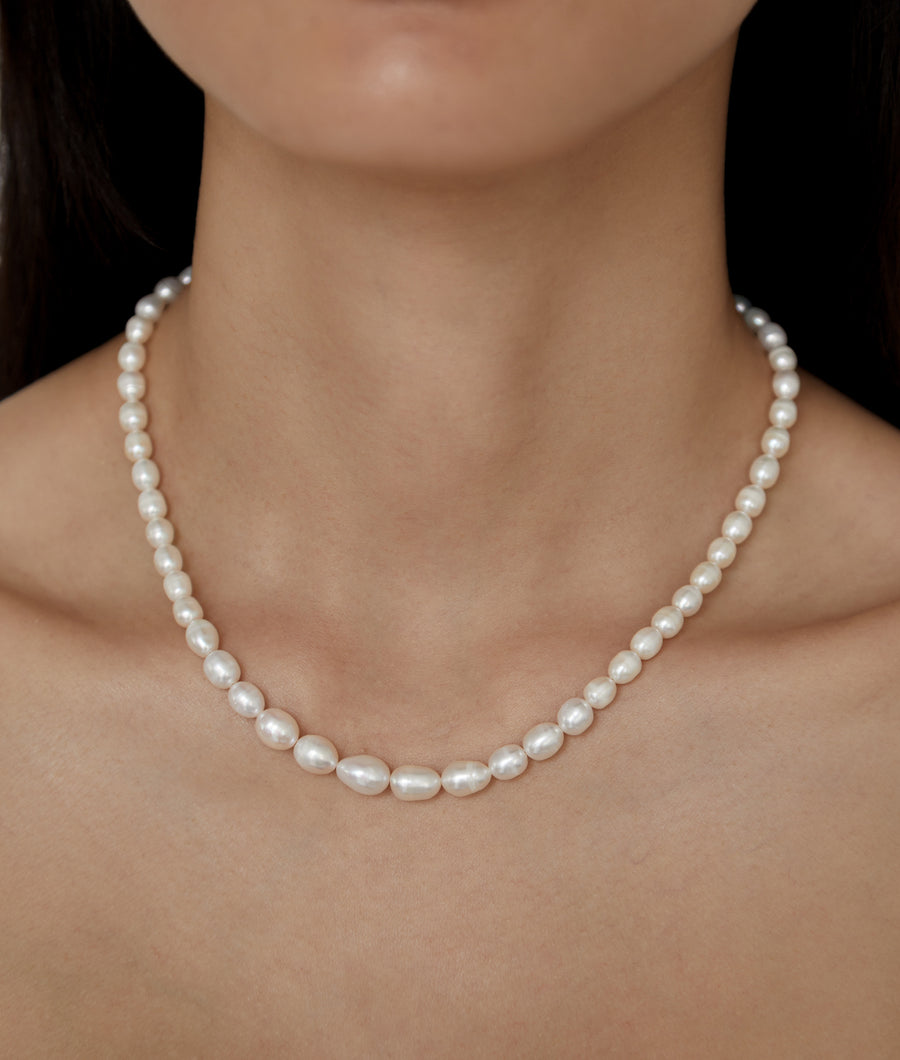 Graduated Freshwater Pearl Necklace