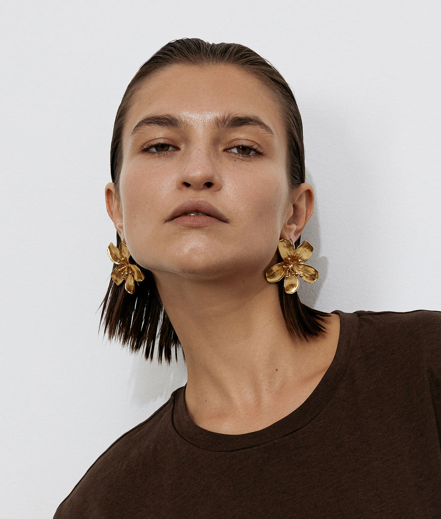 Tina Flower Silhouette Drop Earring