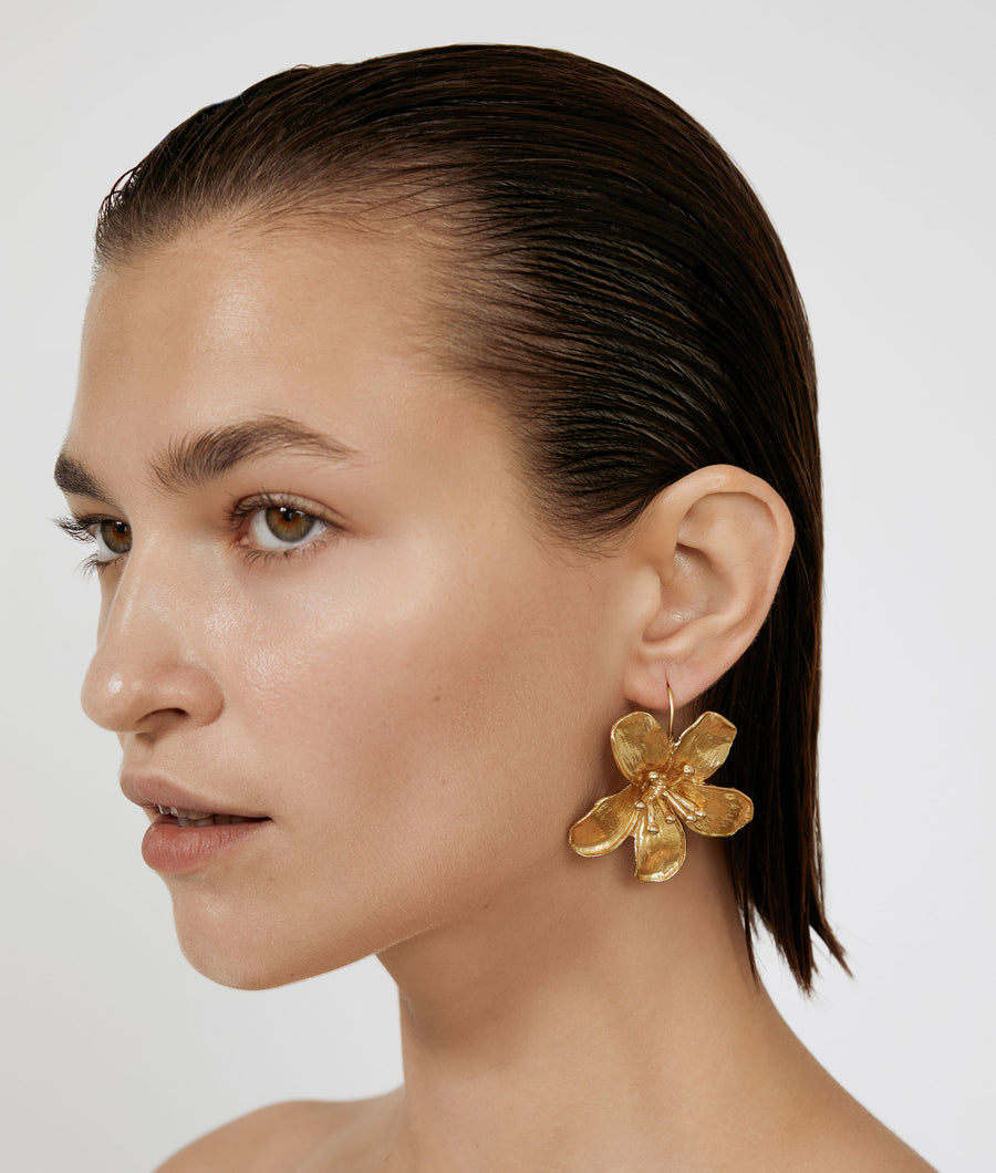 Tina Flower Silhouette Drop Earring