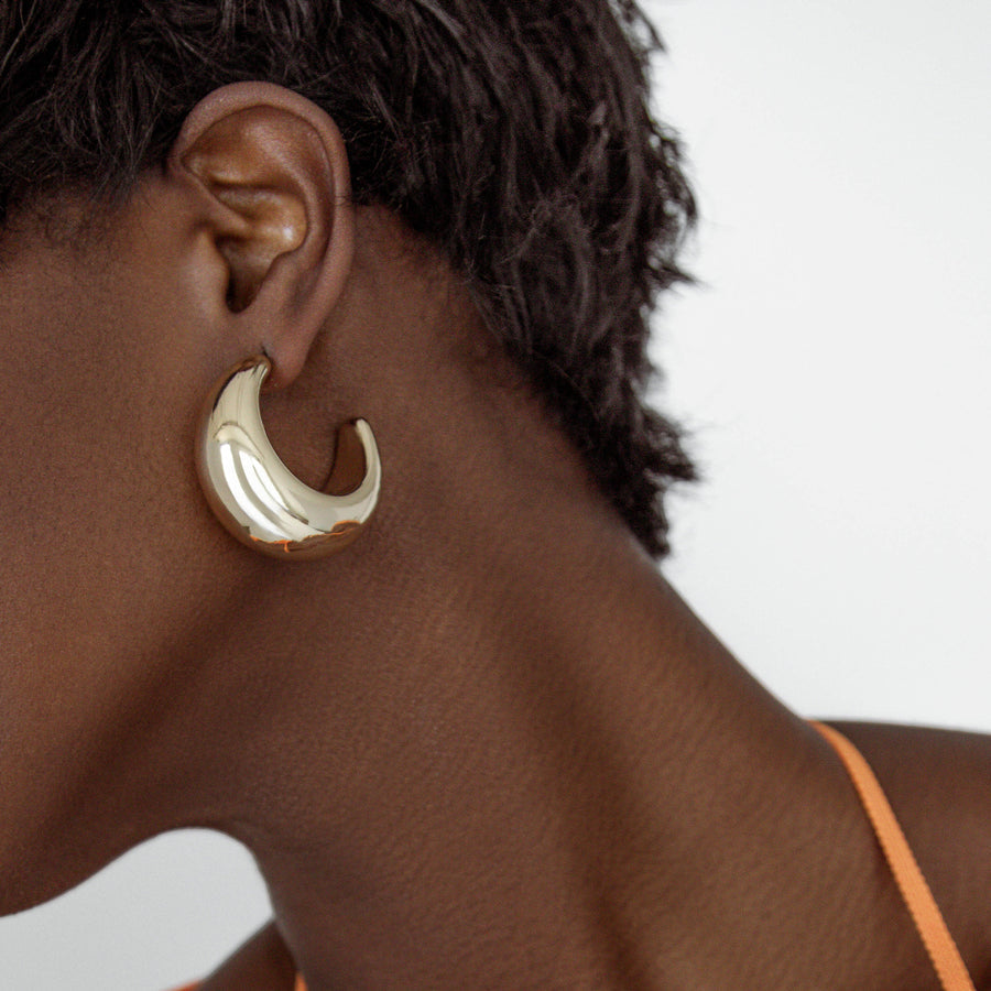 Tsuki Thick Gold Hoop Earrings