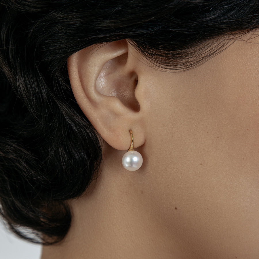 Classique Freshwater Pearl Silver Earring